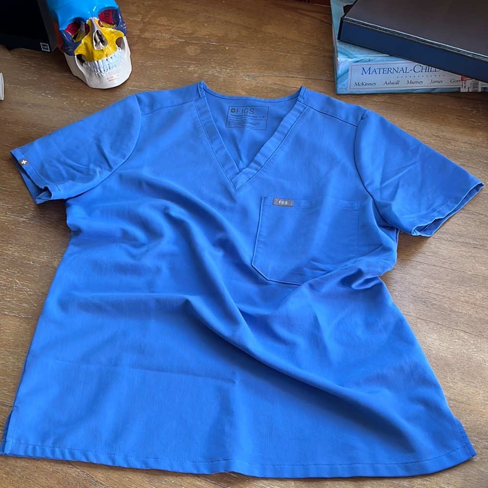 BABY BLUE Figs Scrub Top!